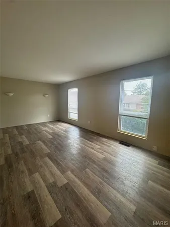 $69,000 | 6655 Blossomwood Drive, Unit B, Florissant, MO 63033