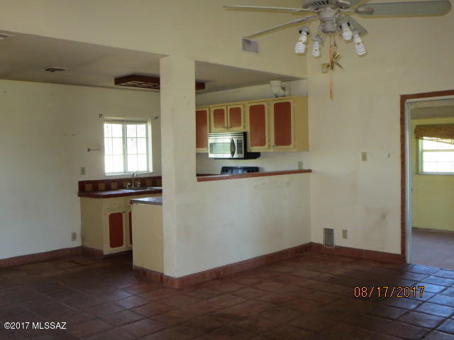 700 March Street Pearce, AZ 85625 - Photo 4 of 50