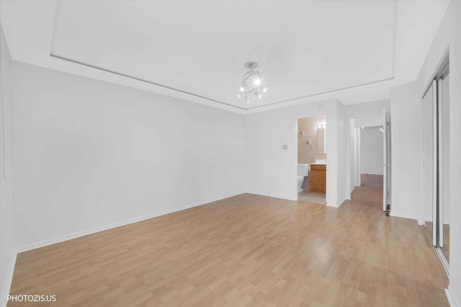 533 Lyon Drive Buffalo Grove, IL 60089 - Photo 19 of 31