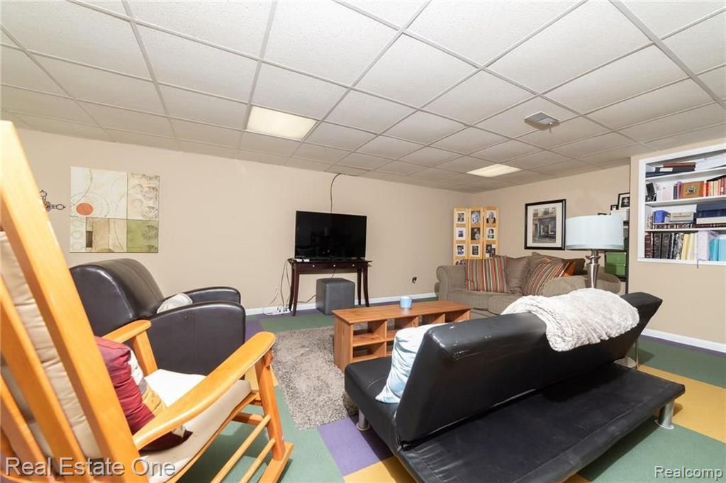 6150 Spring Vale Road, Unit 92 West Bloomfield, MI 48322 - Photo 29 of 30