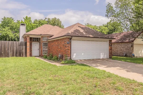 $2,150 | 3031 Lela Street, Irving, TX 75061