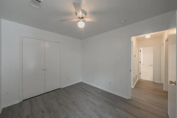 $2,150 | 3031 Lela Street, Irving, TX 75061