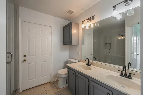 $2,150 | 3031 Lela Street, Irving, TX 75061