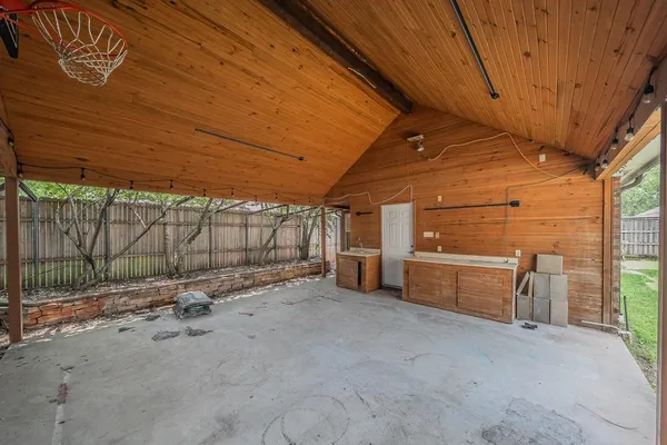 $2,150 | 3031 Lela Street, Irving, TX 75061