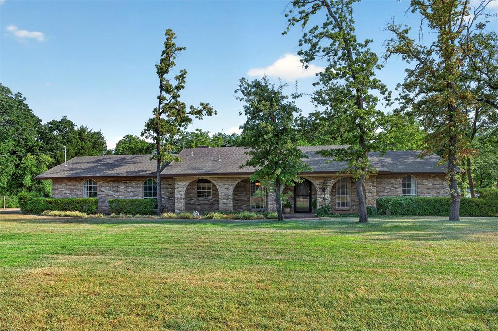 207 Ranch Road Krugerville, TX 76227 - Photo 2 of 39 Gallery Image 2