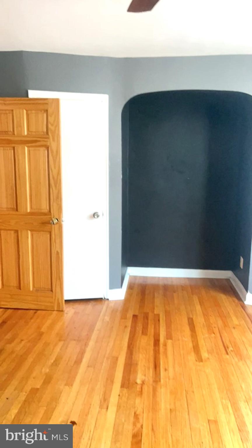 351 East Claremont Road Philadelphia, PA 19120 - Photo 11 of 30