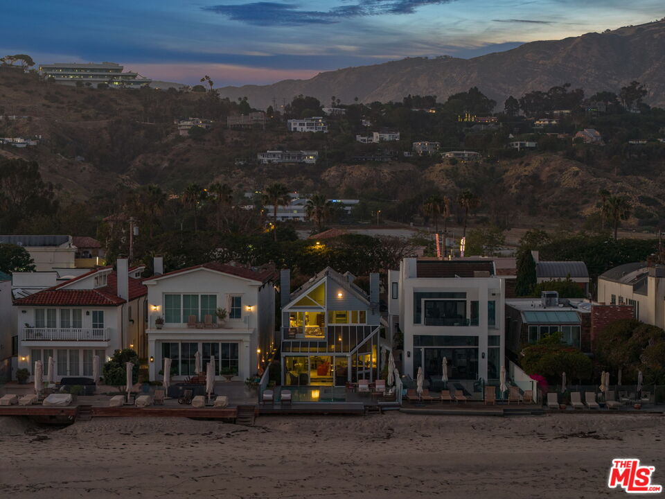 23758 Malibu Road Malibu, CA 90265 - Photo 34 of 36