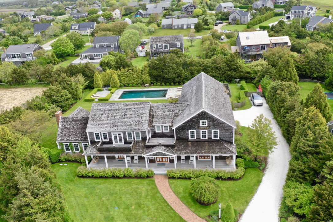 2 West Miacomet Road Nantucket, MA 02554 - Photo 2 of 36 Gallery Image 2
