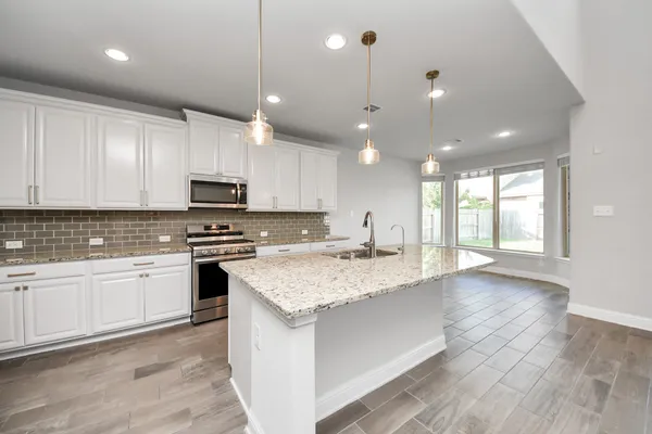 $3,200 | 29838 Norwood Canyon Lane, Brookshire, TX 77423