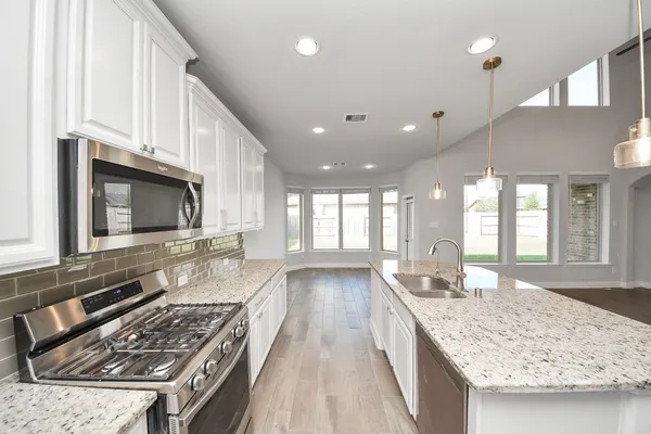 $3,200 | 29838 Norwood Canyon Lane, Brookshire, TX 77423