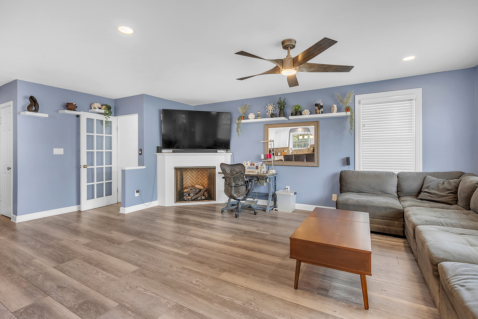 17W445 Butterfield Road Oakbrook Terrace, IL 60181 - Photo 10 of 25