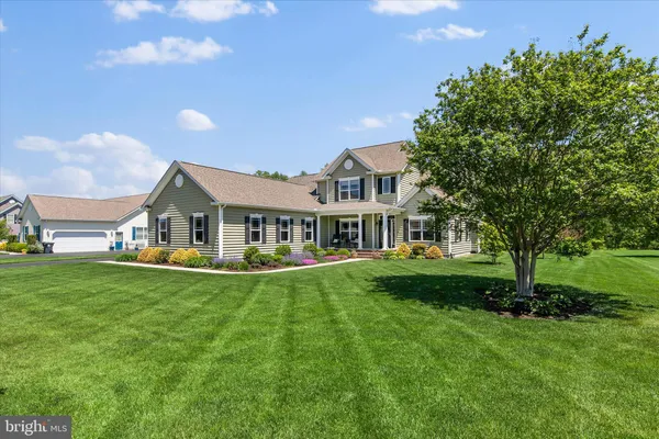 $685,000 | 16254 Edgewater Drive, Milton, DE 19968
