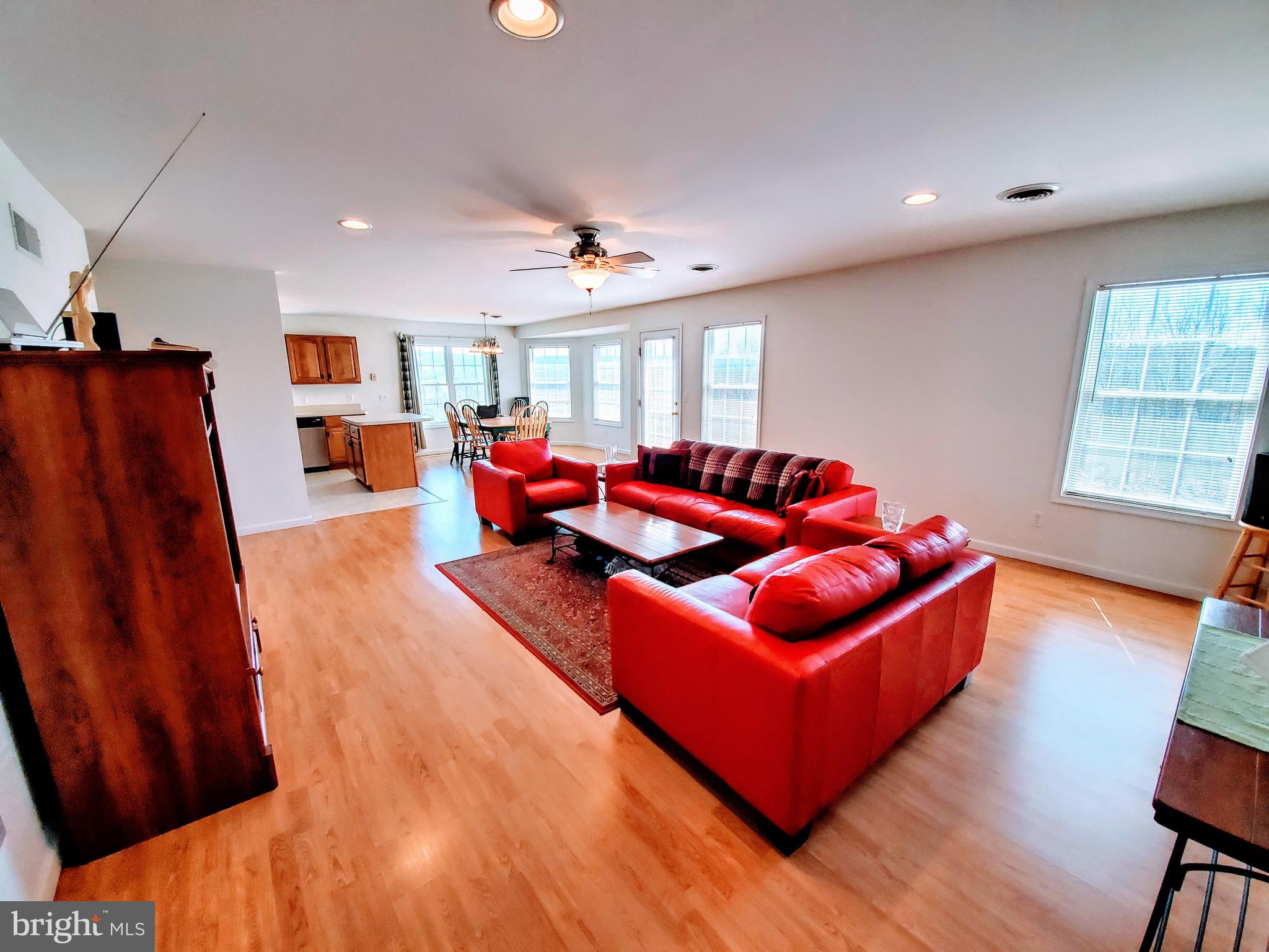 99 Frye Road Hedgesville, WV 25427 - Photo 11 of 75 Gallery Image 11