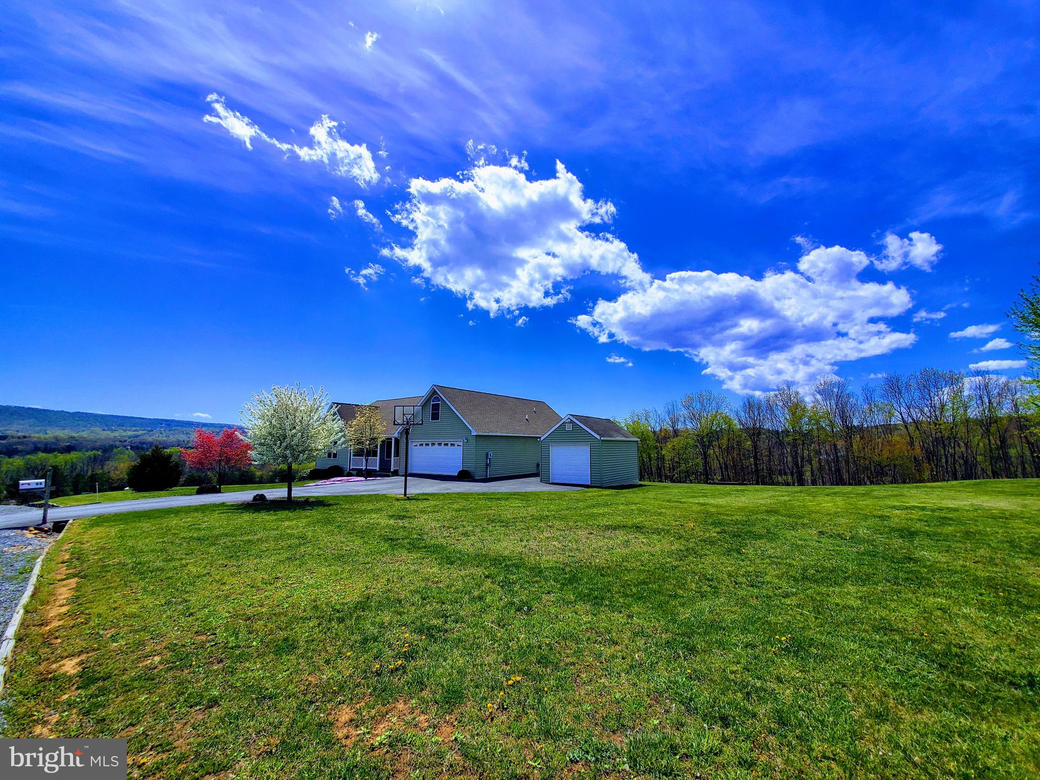 99 Frye Road Hedgesville, WV 25427 - Photo 5 of 75 Gallery Image 5