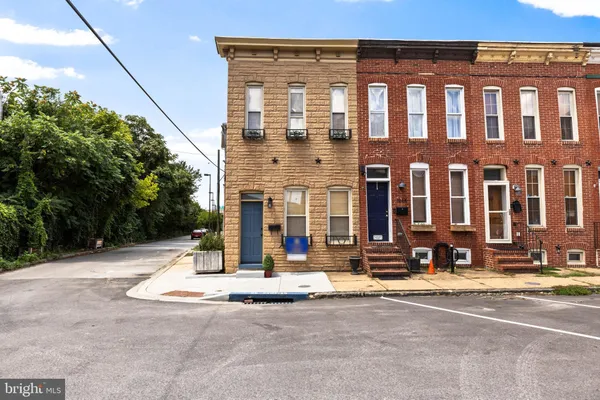 $2,300 | 1946 Light Street, Baltimore, MD 21230