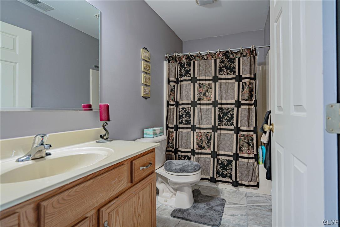 1214 Old Gate Road Northampton, PA 18067 - Photo 21 of 33 Gallery Image 21