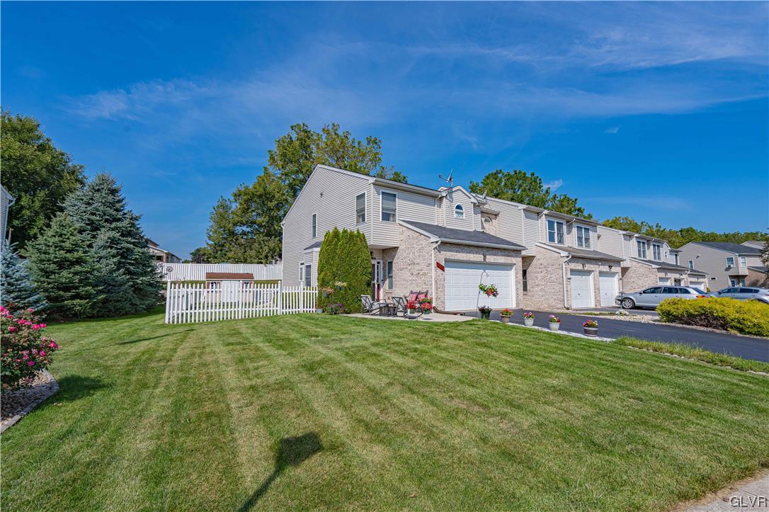 1214 Old Gate Road Northampton, PA 18067 - Photo 3 of 33 Gallery Image 3