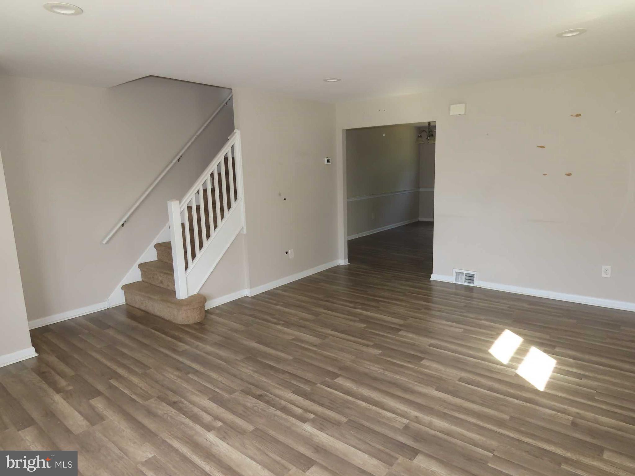 1333 Price Street Trainer, PA 19061 - Photo 3 of 13 Living room