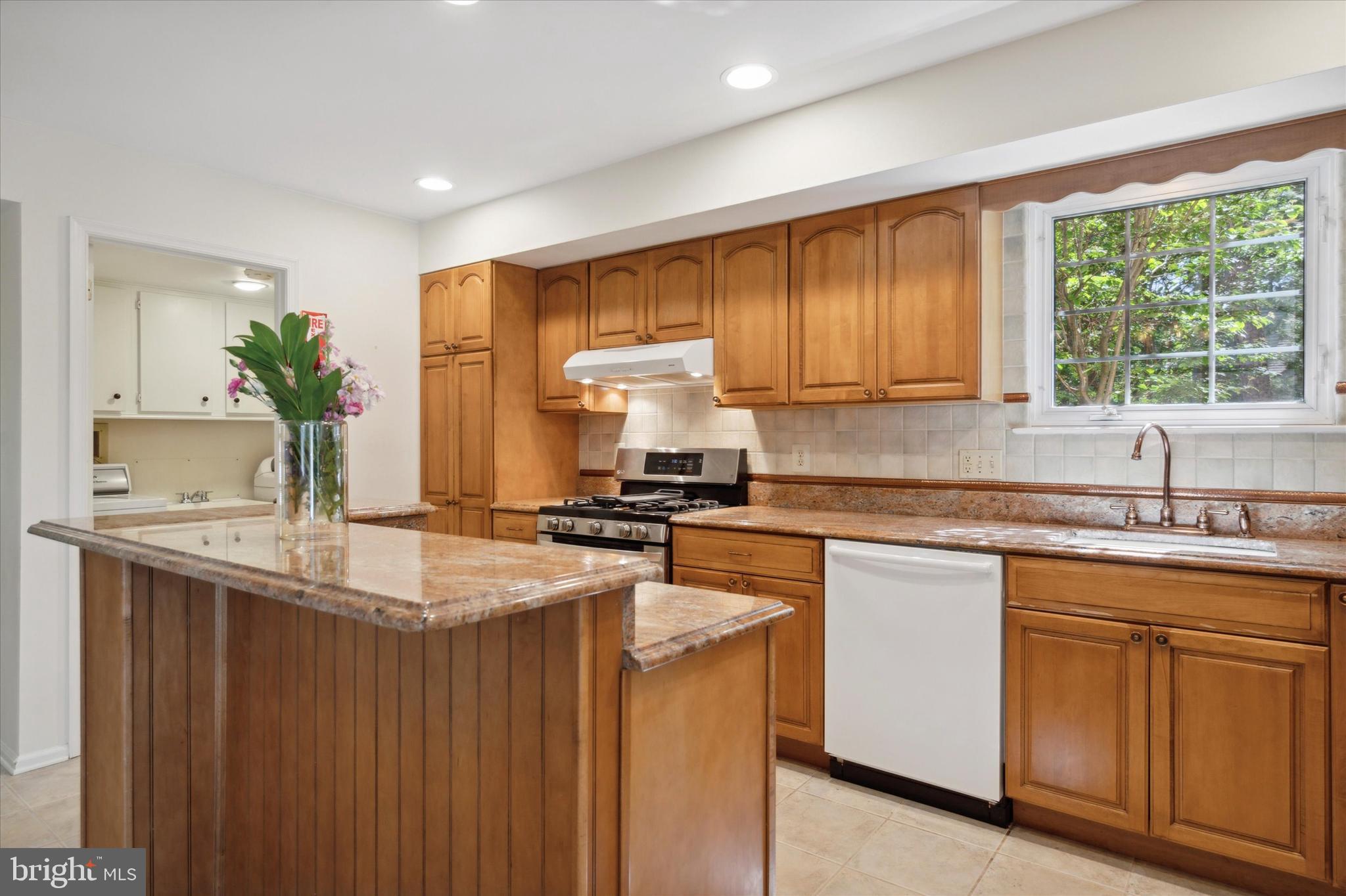 11 Chadwick Drive Voorhees, NJ 08043 - Photo 12 of 62