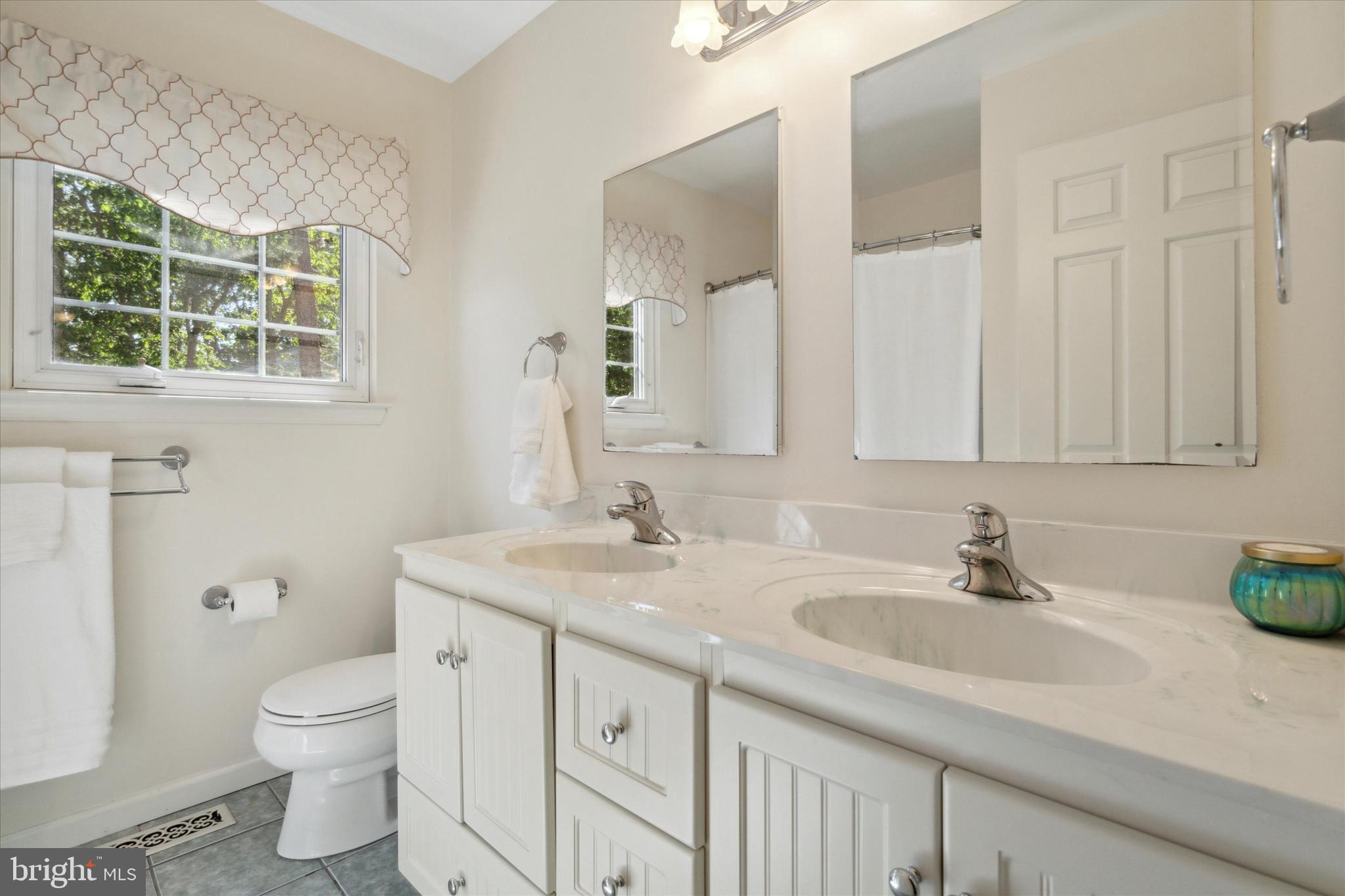 11 Chadwick Drive Voorhees, NJ 08043 - Photo 30 of 62