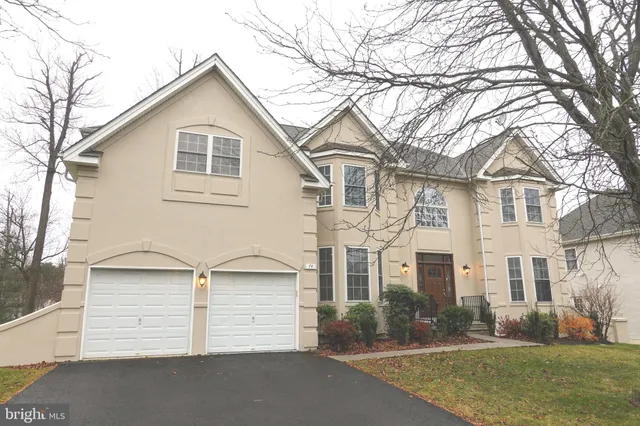 $1,100,000 | 74 Sunflower Way, Huntingdon Valley, PA 19006