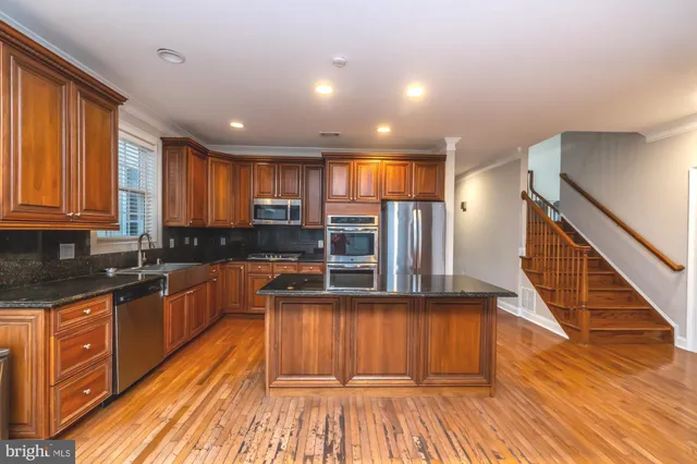 $1,100,000 | 74 Sunflower Way, Huntingdon Valley, PA 19006