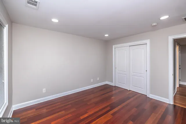 $1,100,000 | 74 Sunflower Way, Huntingdon Valley, PA 19006