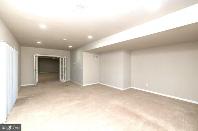 $1,100,000 | 74 Sunflower Way, Huntingdon Valley, PA 19006