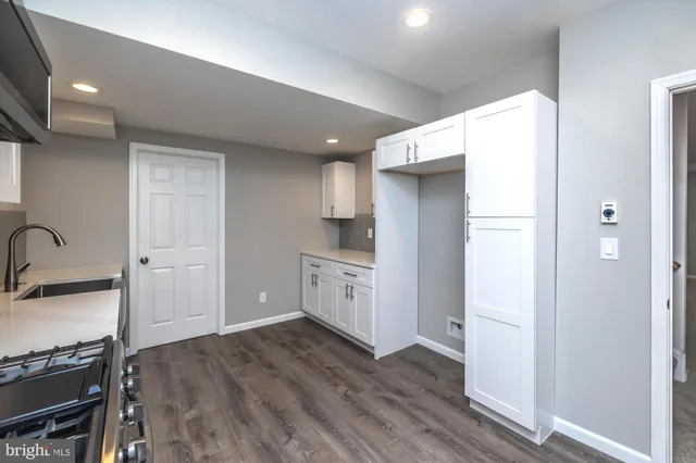 $1,100,000 | 74 Sunflower Way, Huntingdon Valley, PA 19006