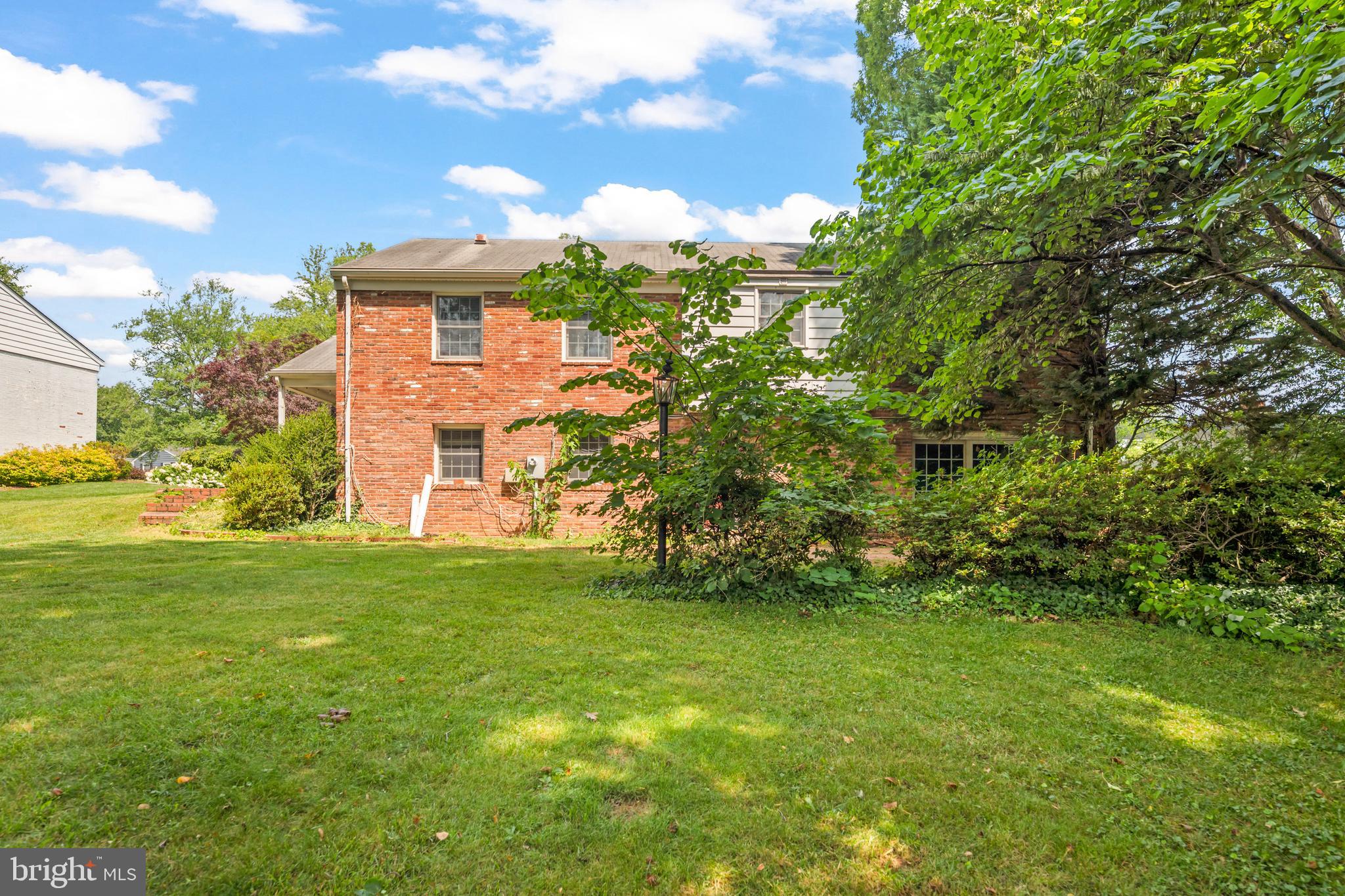 6711 Doane Avenue Springfield, VA 22152 - Photo 9 of 13 Rear Exterior