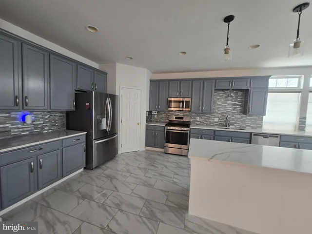 $3,500 | 1702 Allerford Drive, Hanover, MD 21076