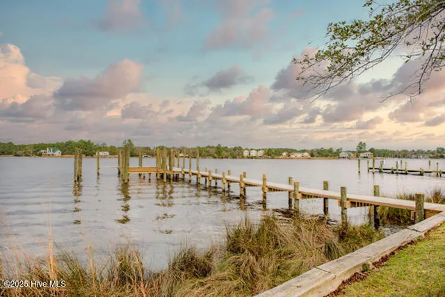 $350,000 | 114 Goodwind Drive, Oriental, NC 28571