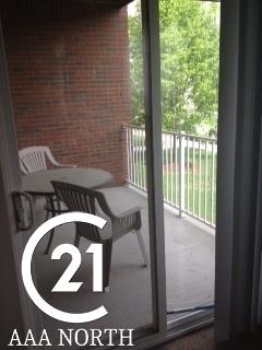 1877 Flagstone Circle Rochester, MI 48307 - Photo 20 of 21 31246456-19.JPG
