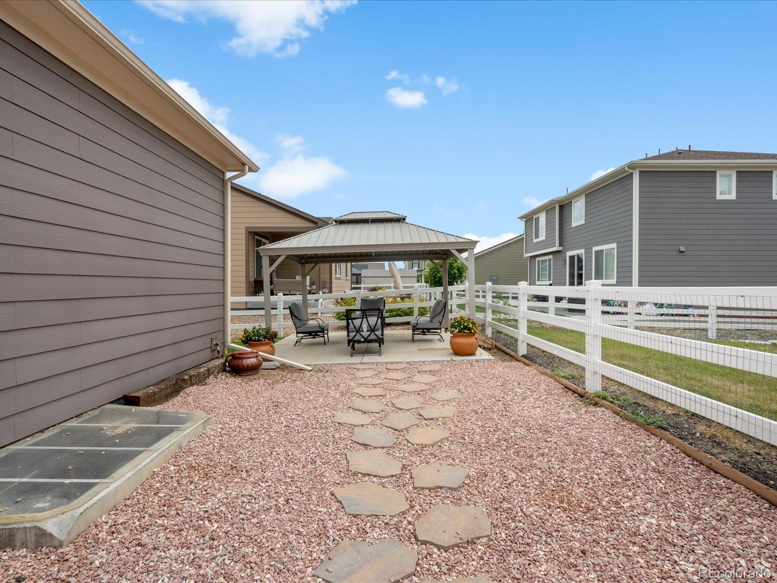 5205 Periwinkle Way Brighton, CO 80640 - Photo 21 of 30