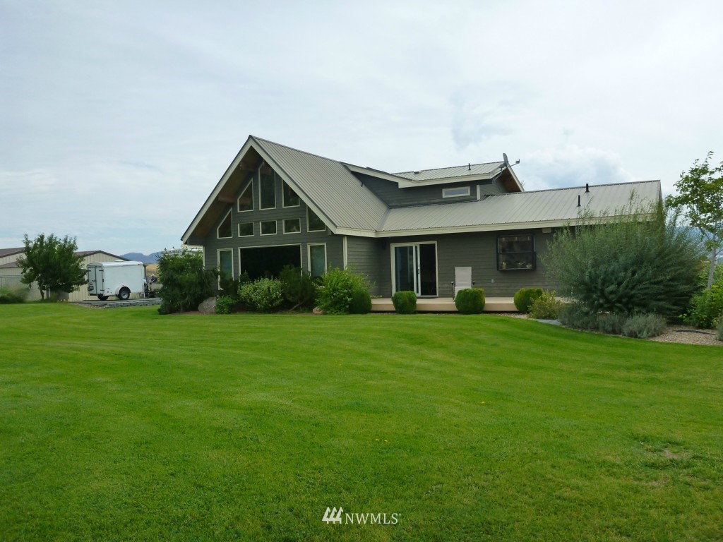 11 George Road Omak, WA 98841 - Photo 1 of 25