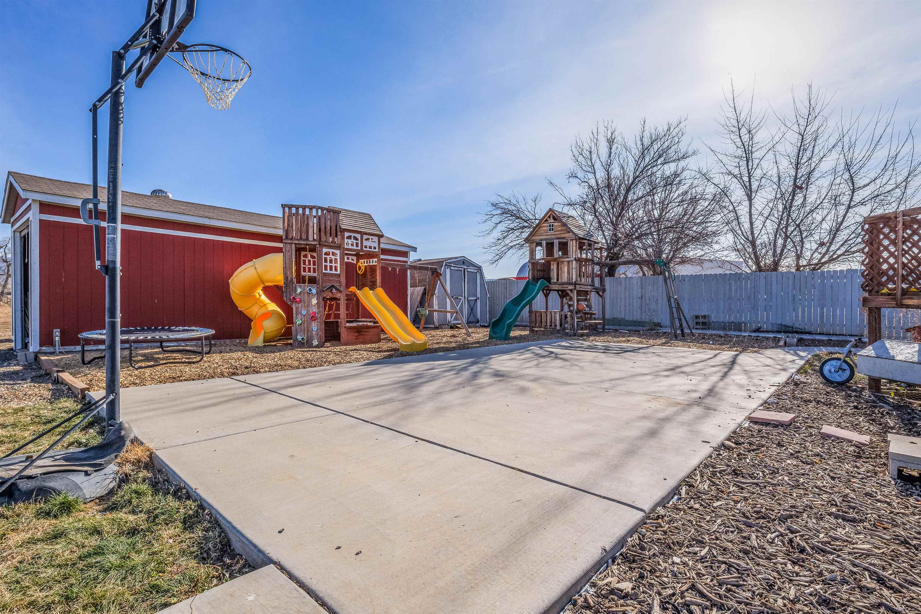 176-29 1/2 A 1/2 Road Grand Junction, CO 81503 - Photo 31 of 41 a view of outdoor space with seating