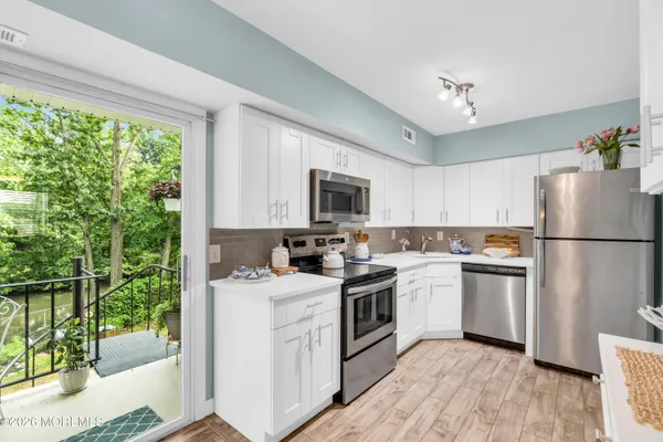 $375,000 | 11 Indiana Court, Unit A, Matawan, NJ 07747