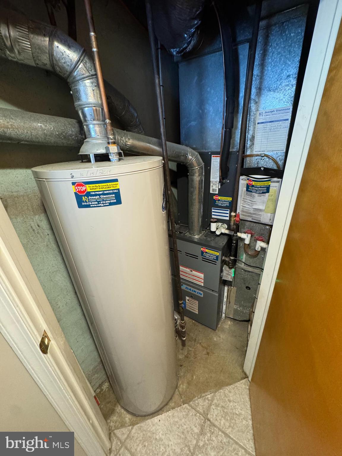 251 Revere Road Clifton Heights, PA 19018 - Photo 22 of 23 a utility room with dryer and washer