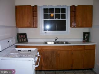 554 Pedley Road Philadelphia, PA 19128 - Photo 5 of 6 Gallery Image 5