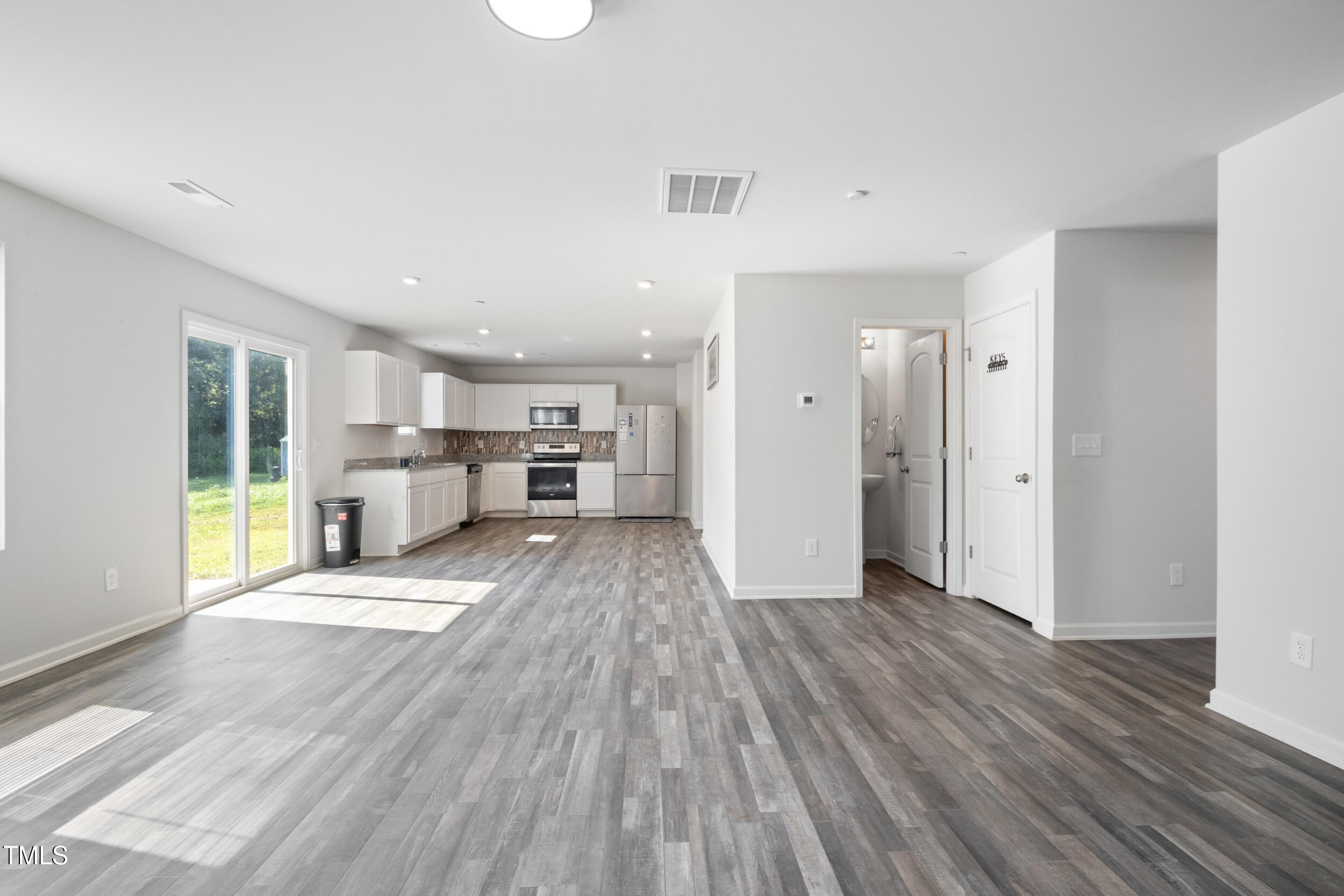 2121 Wildwind Drive Graham, NC 27253 - Photo 13 of 55 19_img_3184