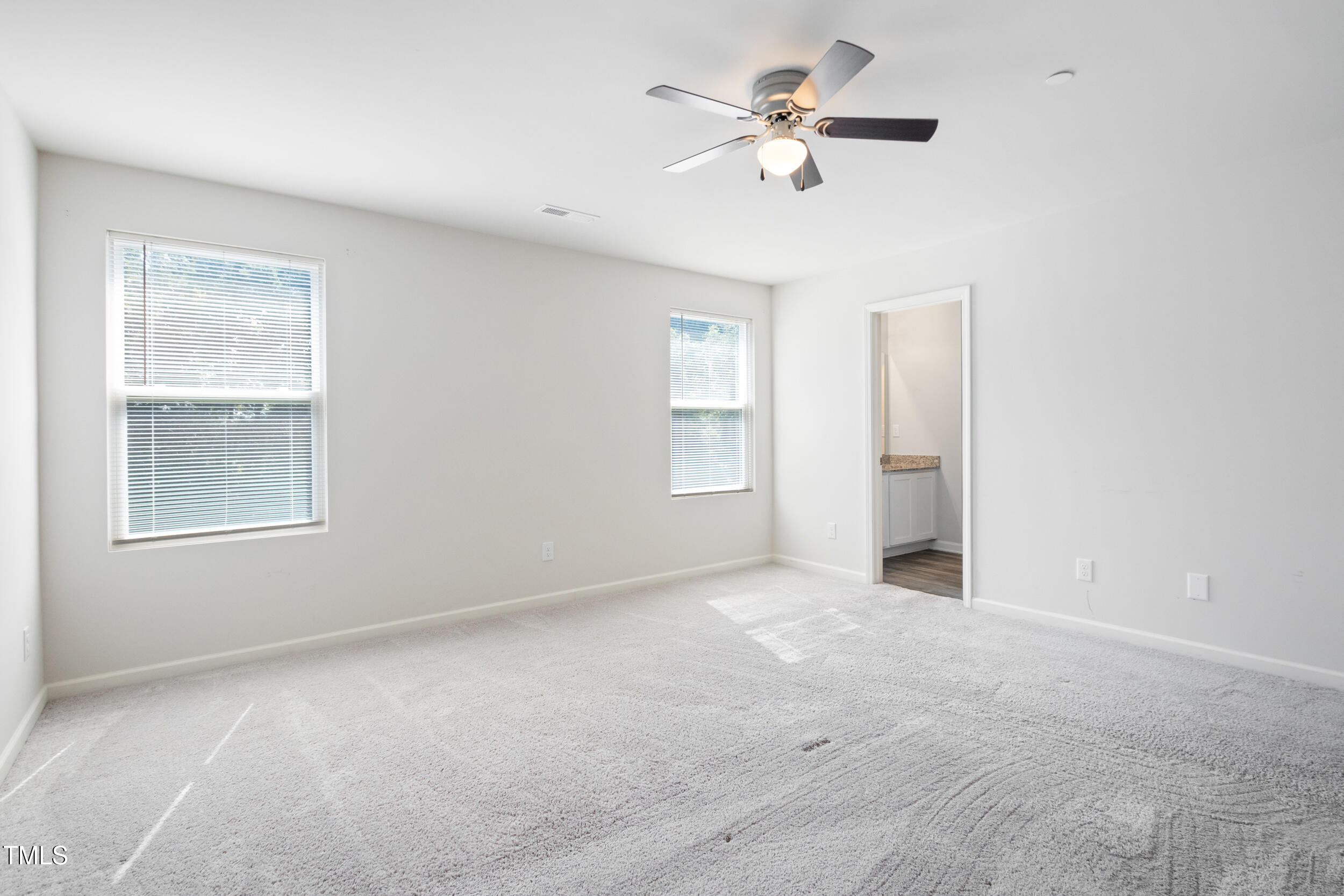 2121 Wildwind Drive Graham, NC 27253 - Photo 27 of 55 31_img_3226