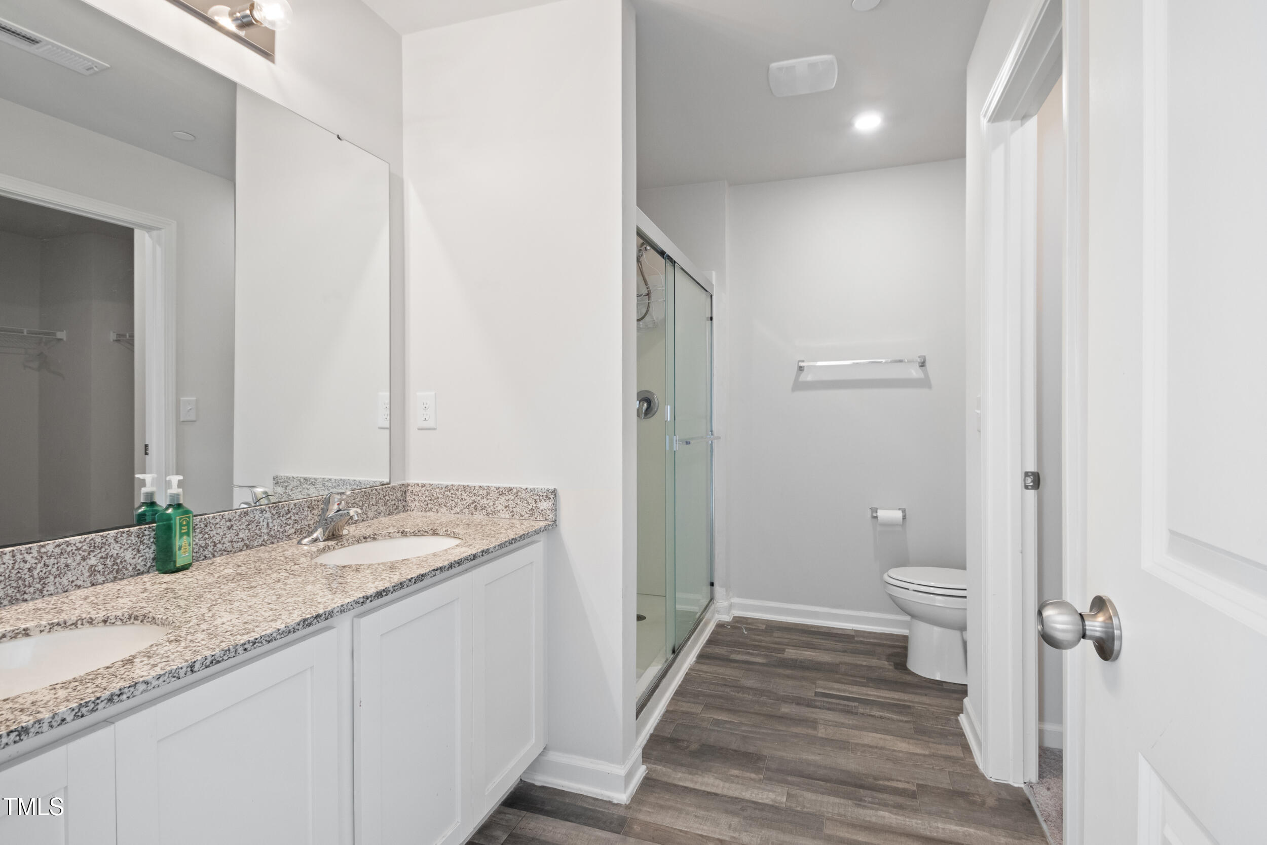 2121 Wildwind Drive Graham, NC 27253 - Photo 29 of 55 32_img_3231