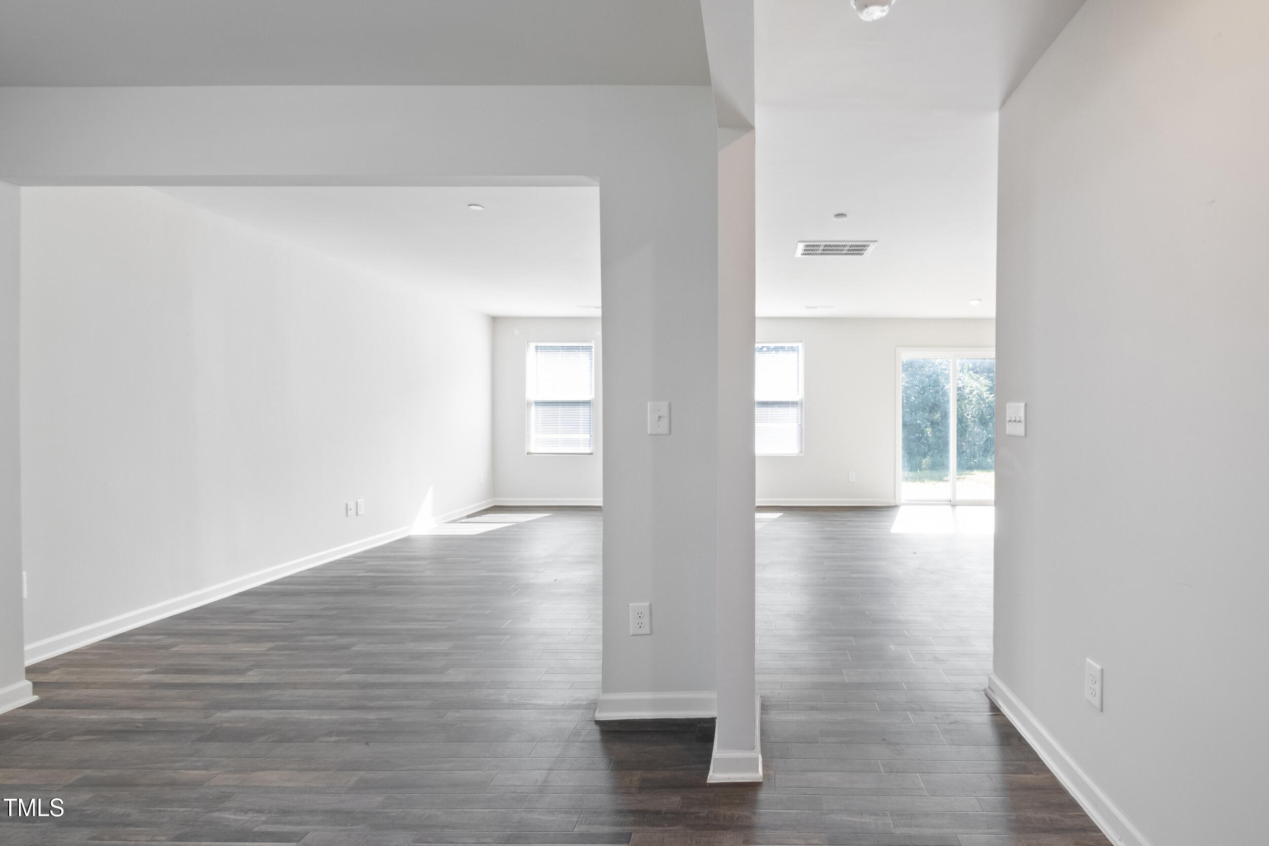 2121 Wildwind Drive Graham, NC 27253 - Photo 7 of 55 15_img_3171