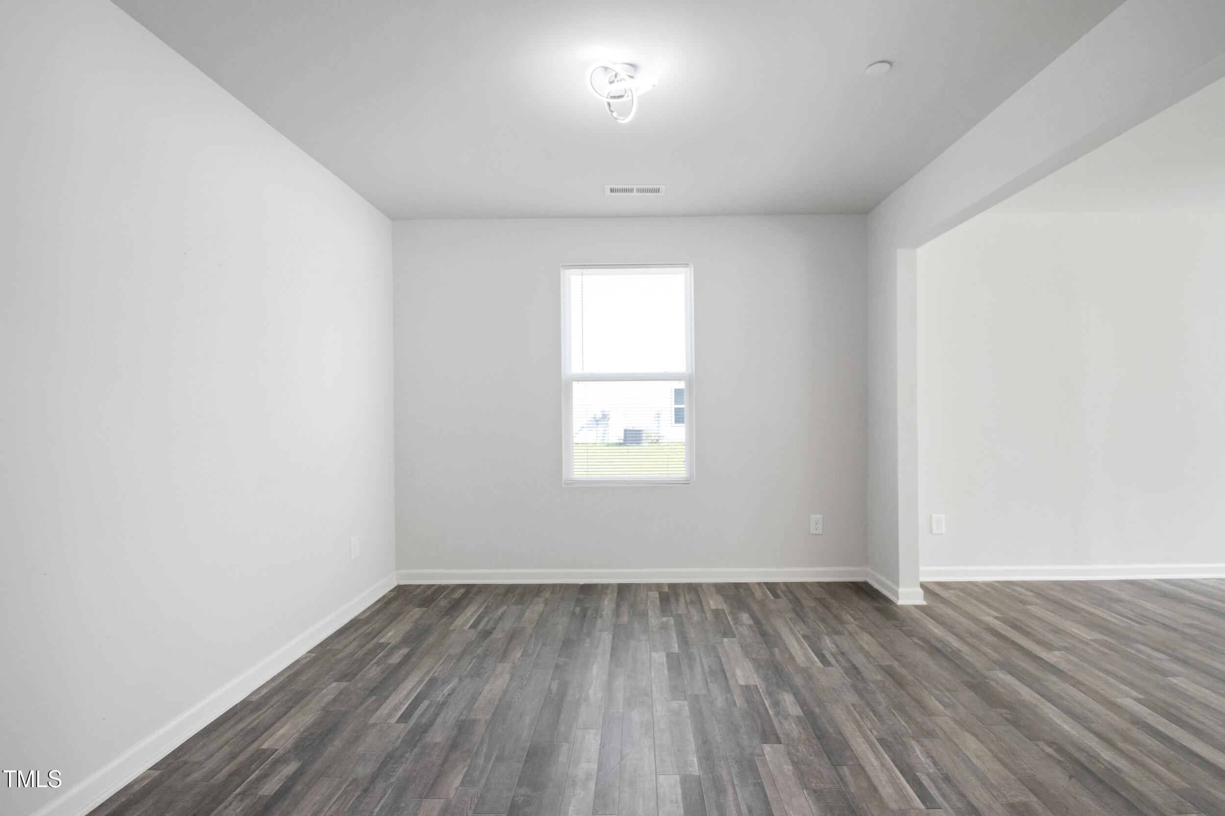 2121 Wildwind Drive Graham, NC 27253 - Photo 8 of 55 16_img_3172