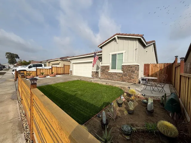 $474,999 | 1434 Hayley Street, Los Banos, CA 93635