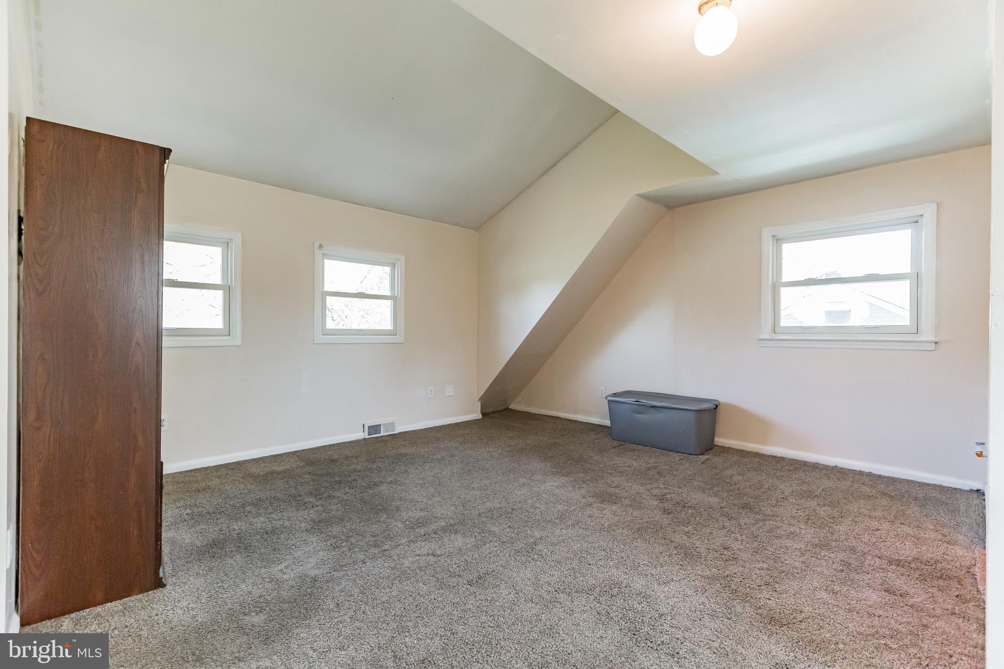 9 Hiawatha Road Somerdale, NJ 08083 - Photo 16 of 23 Gallery Image 16