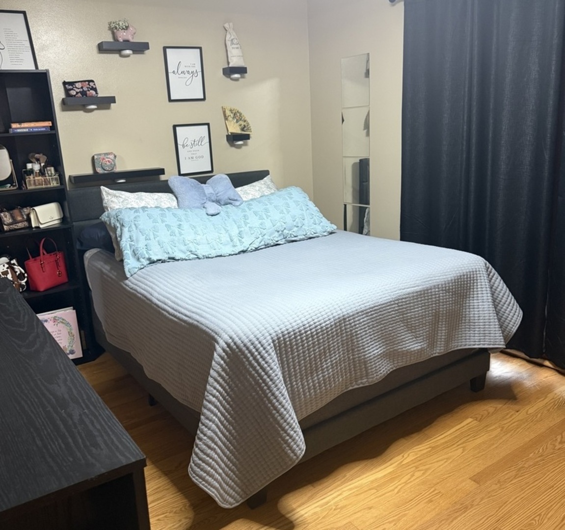 3763 153rd Street Midlothian, IL 60445 - Photo 14 of 17 a bedroom with a bed and wooden floor
