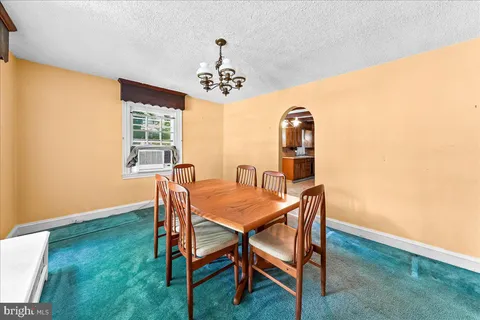 $679,000 | 4 East Lodges Lane, Bala Cynwyd, PA 19004