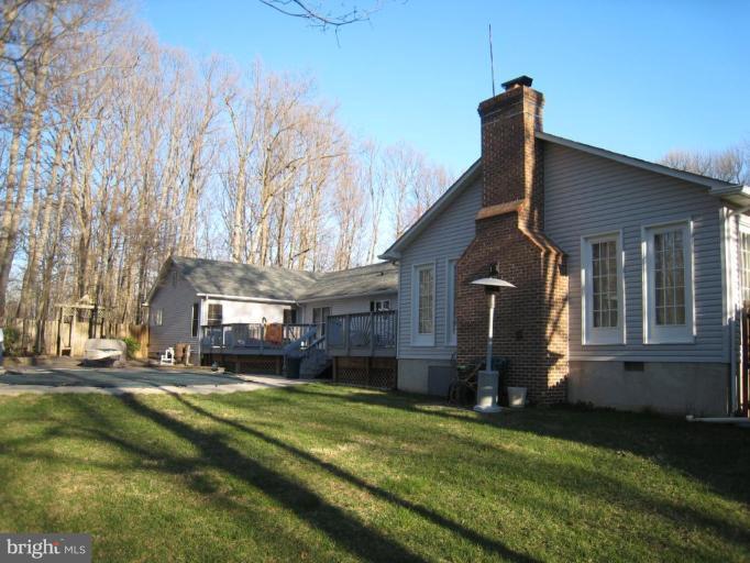 8056 Sinclair Mill Road Manassas, VA 20112 - Photo 3 of 20 Exterior #2