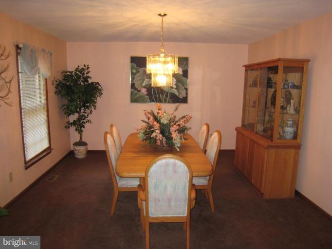 8056 Sinclair Mill Road Manassas, VA 20112 - Photo 8 of 20 Dining Room